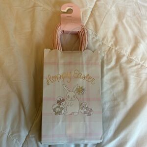 LEAVING CLOSET! NWT 13 HOPPY EASTER handled bags. Pink handles. Scalloped top.